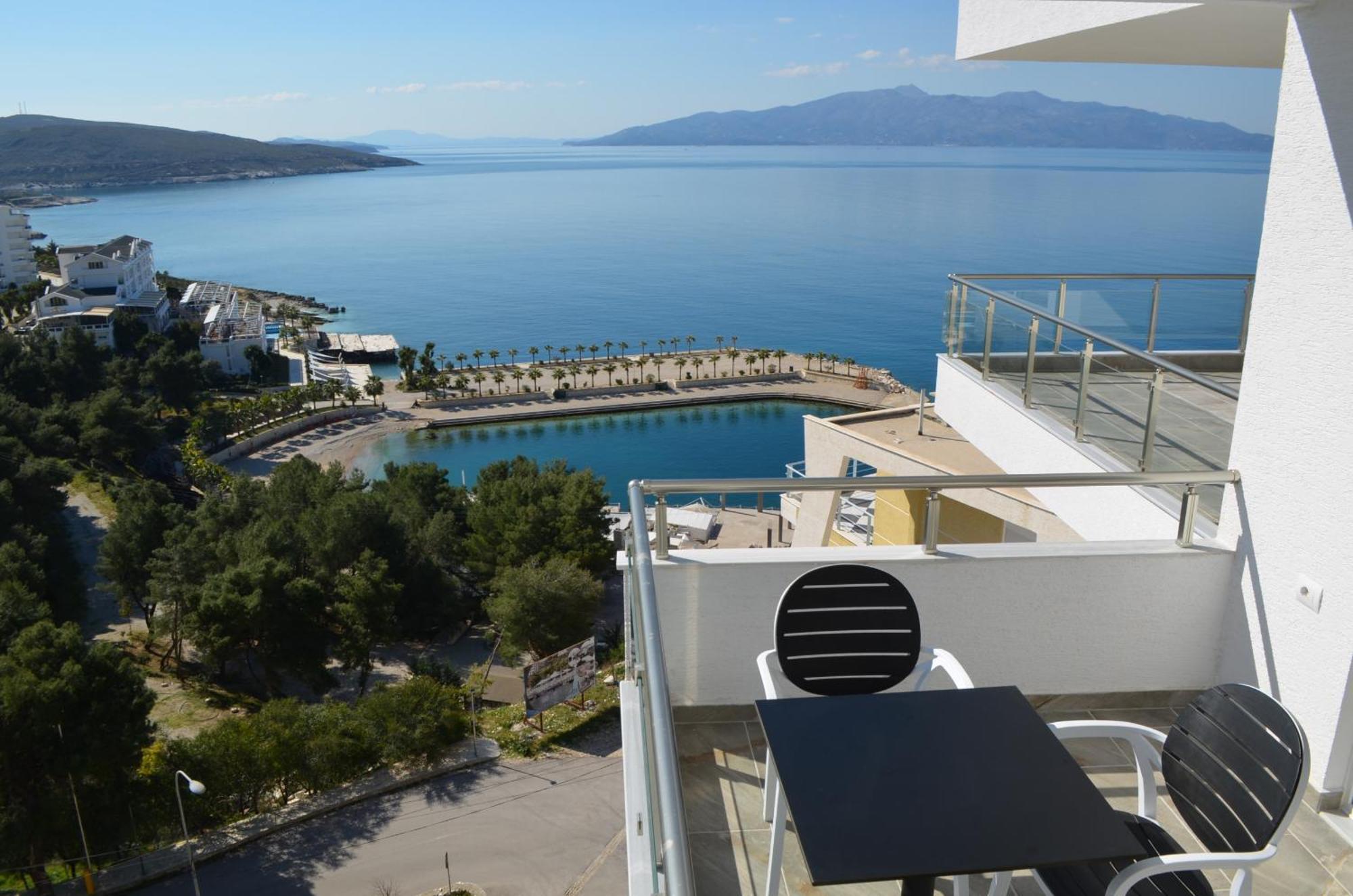 Brand New Apartments Sarande Exterior photo