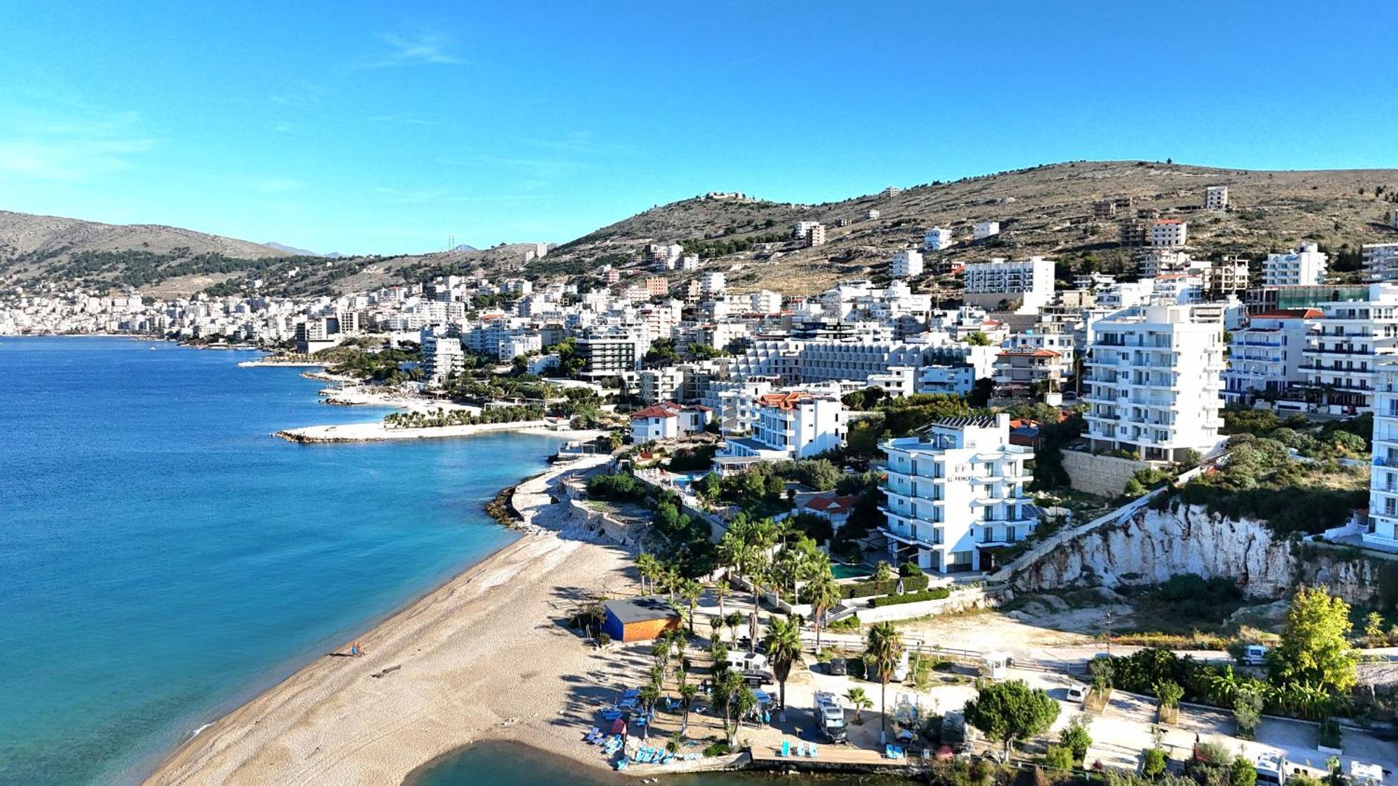 Brand New Apartments Sarande Exterior photo